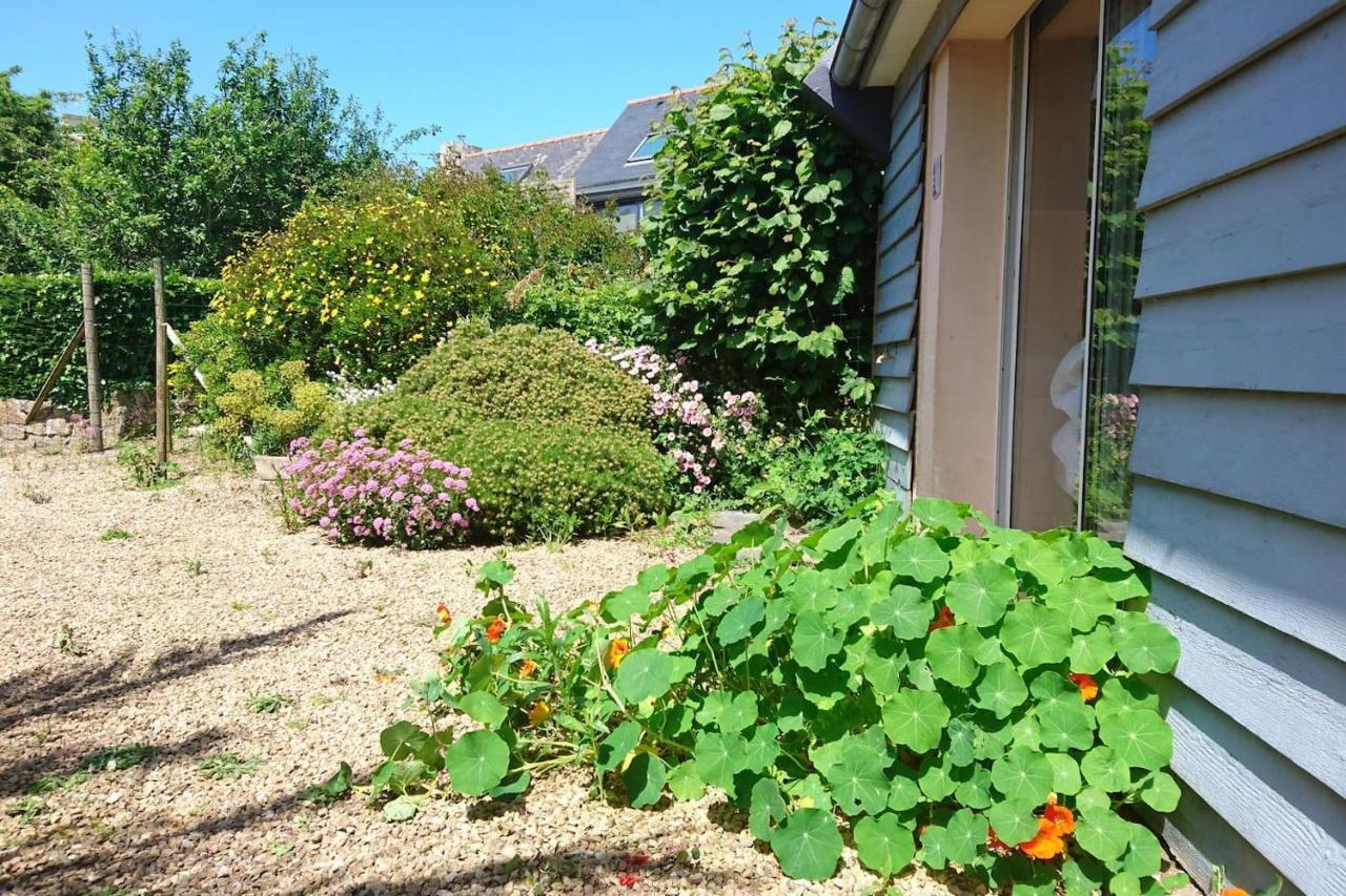 Le Petit Cottage Entre Village Et Mer Trelevern Экстерьер фото