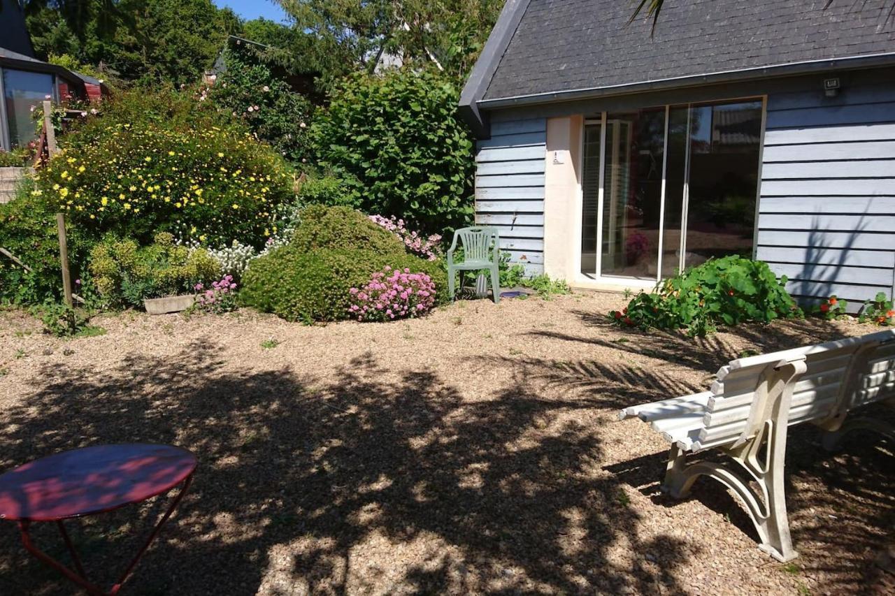 Le Petit Cottage Entre Village Et Mer Trelevern Экстерьер фото